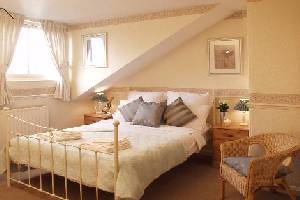 Xtrallusion offers characteristic Bed and Breakfast, B&B, Guest House, Hotel, Albergo and Country Lodge accommodation in Italy. Plus independent self-guided Walking, Adventure, Activity, Skiing and Paragliding Holiday itineraries on the Italian Rivieras, in the Italian Lakes, in the Italian Alps and in some of the most beautiful corners of Italy.